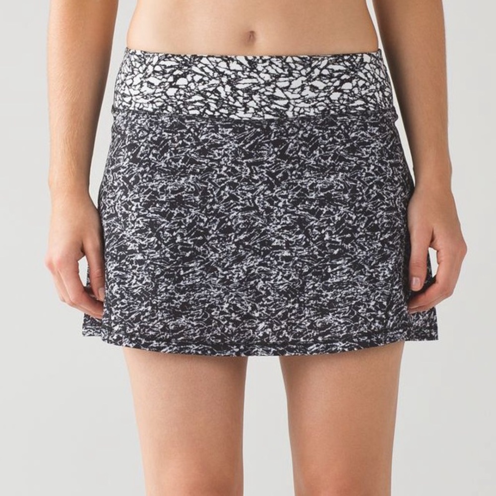 Lululemon Circuit breaker Skort - Tall